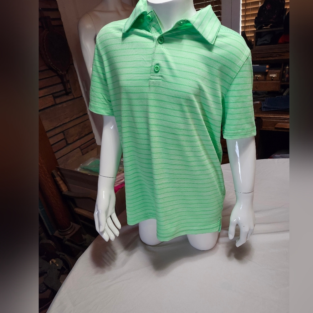 All-In-Motion Cool Green Short Sleeve 1/4 Button-up Polo Shirt In Size L (10/12)